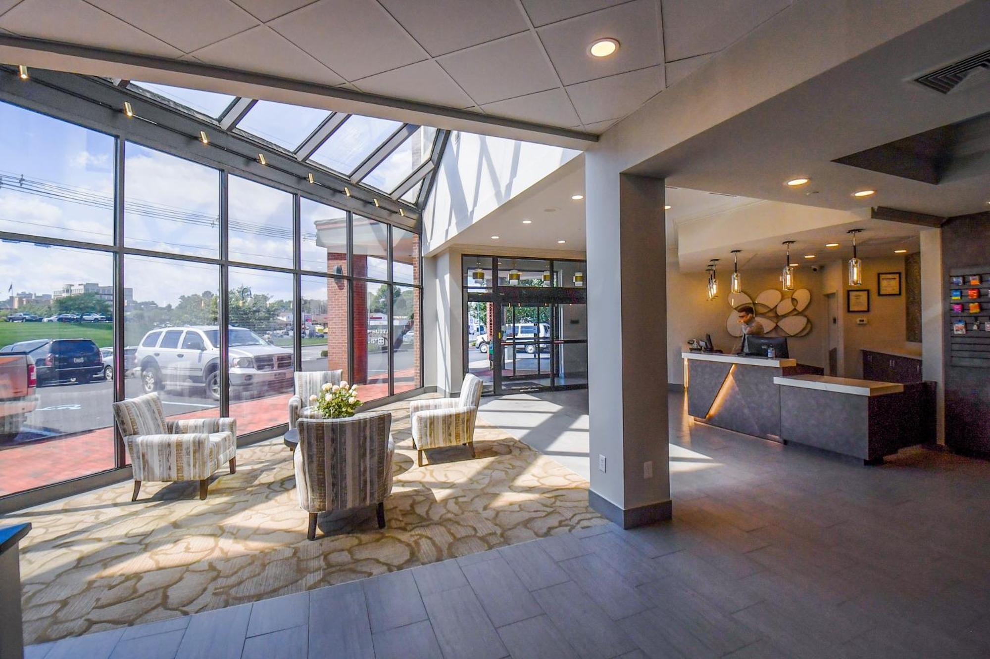Euro-Suites Hotel Morgantown Zewnętrze zdjęcie