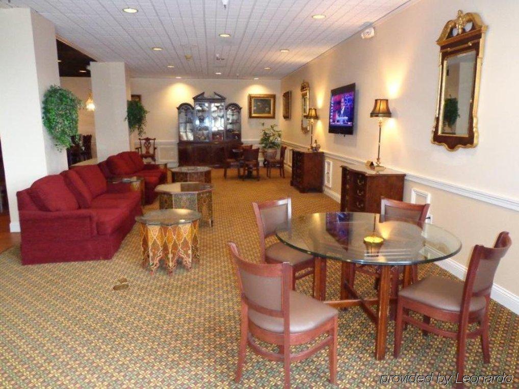 Euro-Suites Hotel Morgantown Zewnętrze zdjęcie
