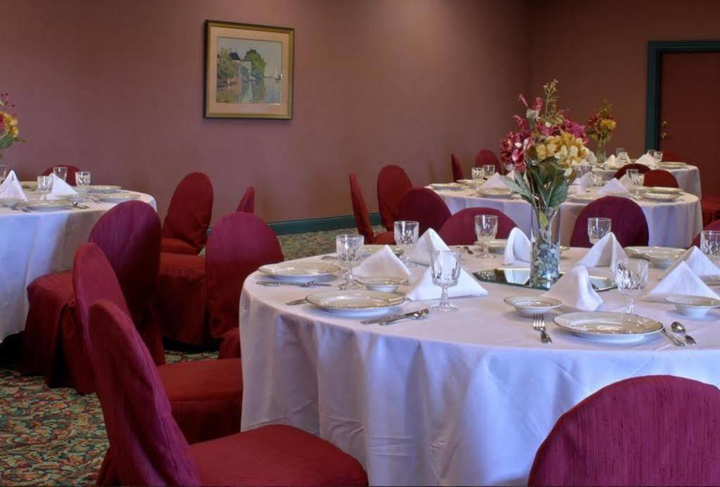 Euro-Suites Hotel Morgantown Zewnętrze zdjęcie