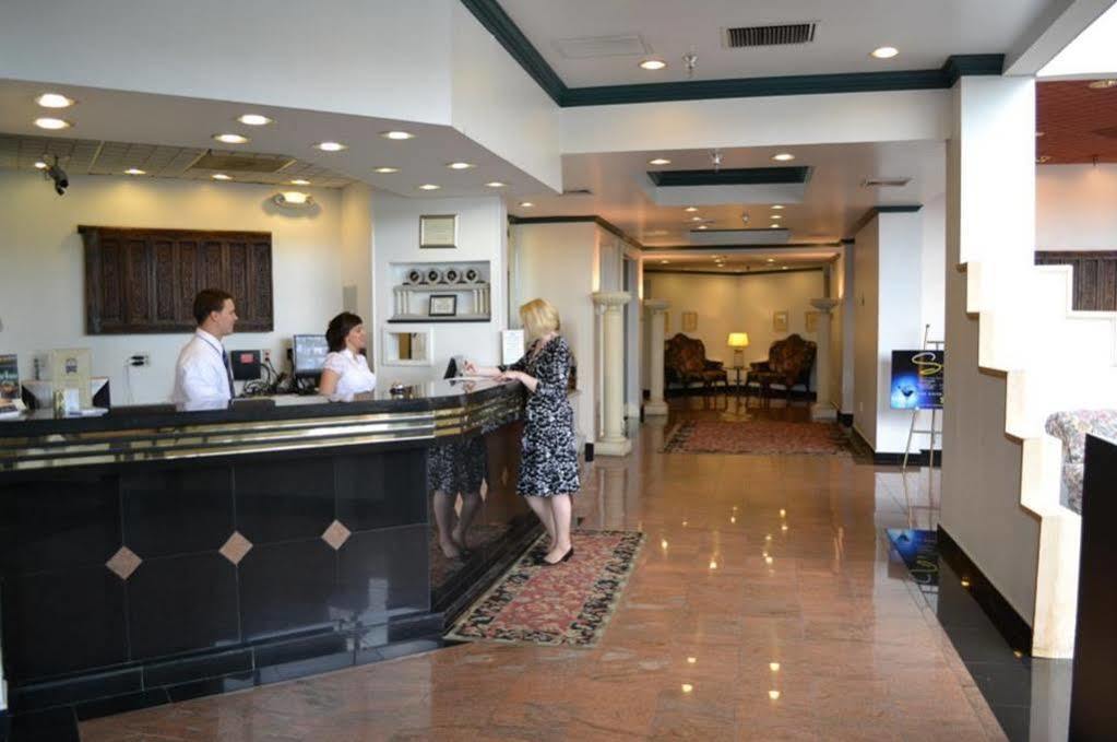 Euro-Suites Hotel Morgantown Zewnętrze zdjęcie